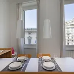 Апартаменты Cairoli Stylish By Wonderful Italy Генуя