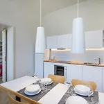 Cairoli Stylish By Wonderful Italy